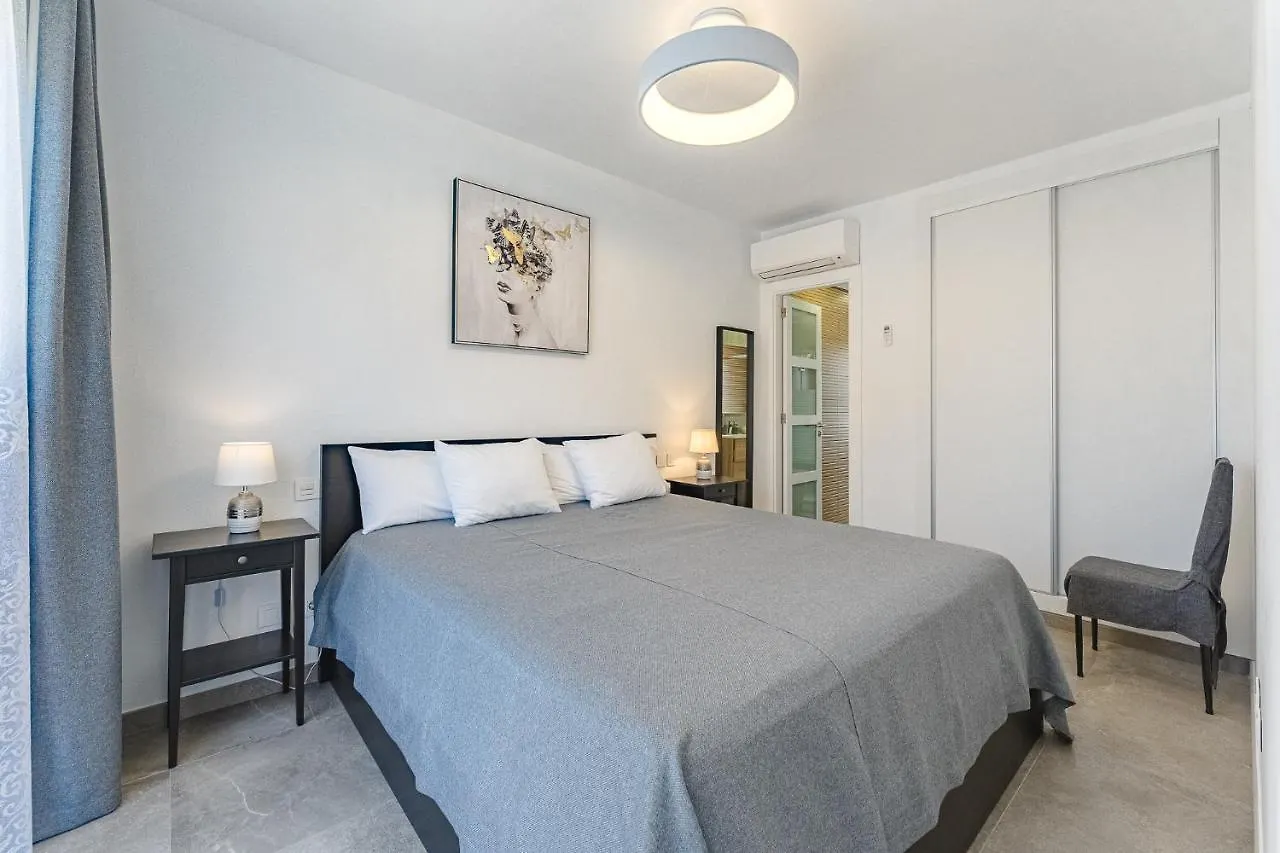 Townhouse With Three Bedrooms Costa Adeje