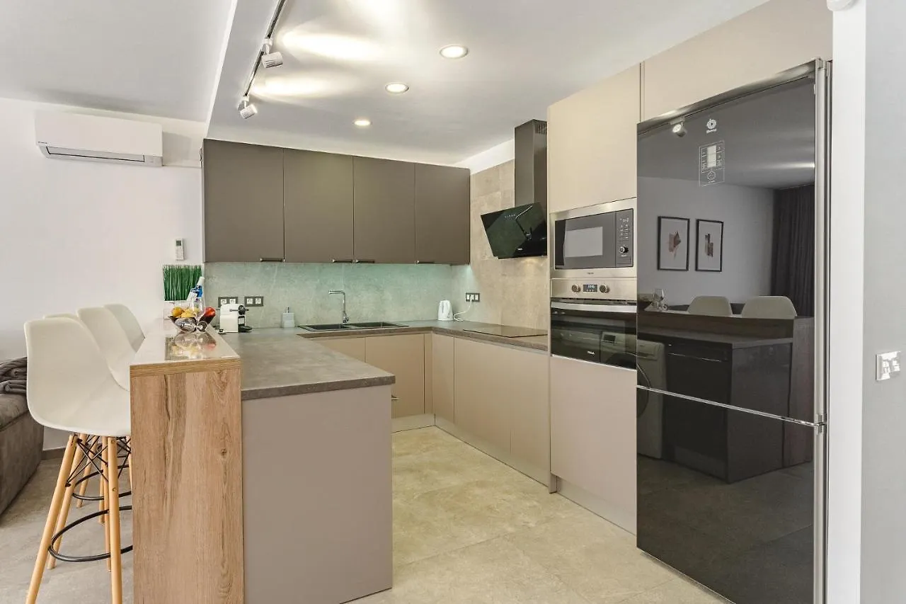 Townhouse With Three Bedrooms Costa Adeje  0*, Costa Adeje (Tenerife) Spain
