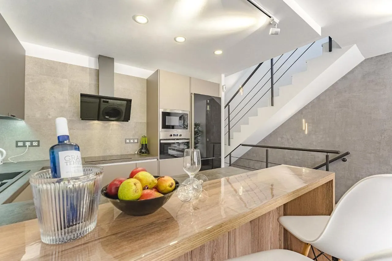 Townhouse With Three Bedrooms Costa Adeje  Costa Adeje (Tenerife)